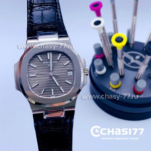 Patek Philippe Men Nautilus (15942)