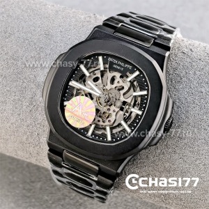 Patek Philippe Men Nautilus (25448)
