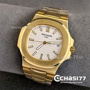 Patek Philippe Men Nautilus (24890)